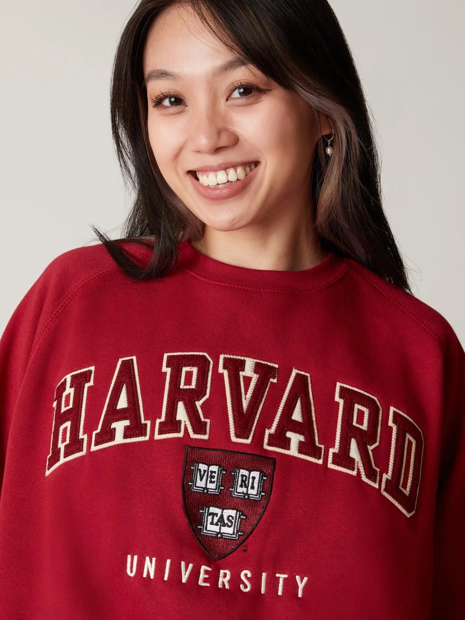 Benchmark Crew - The Harvard Shop