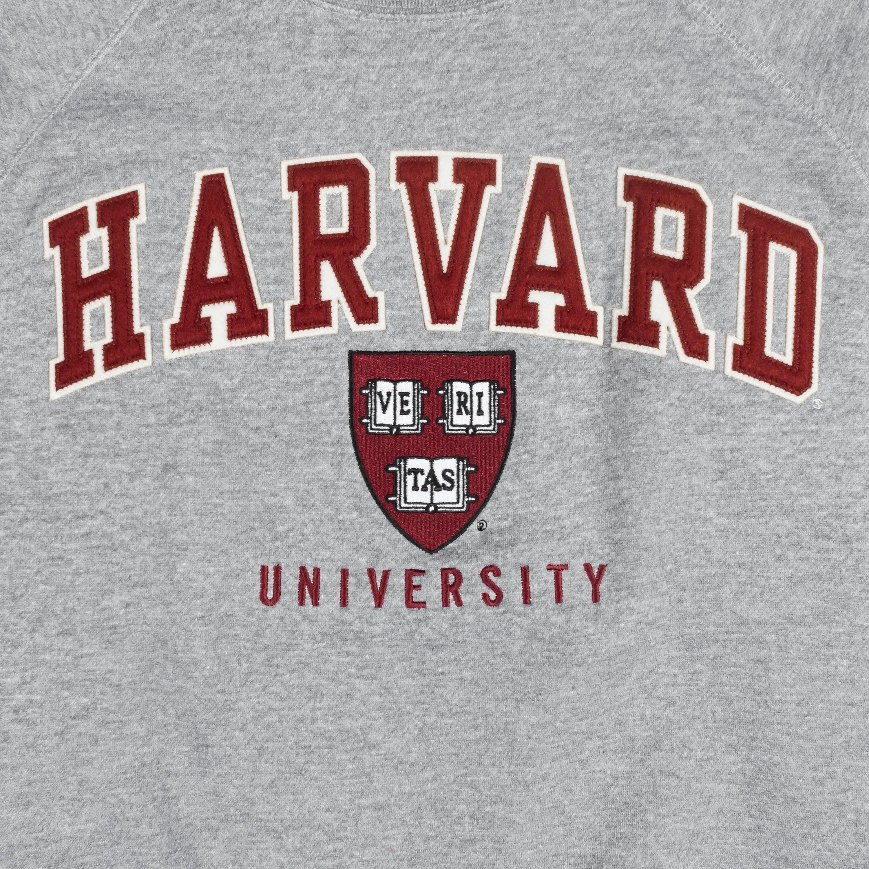Benchmark Crew - The Harvard Shop