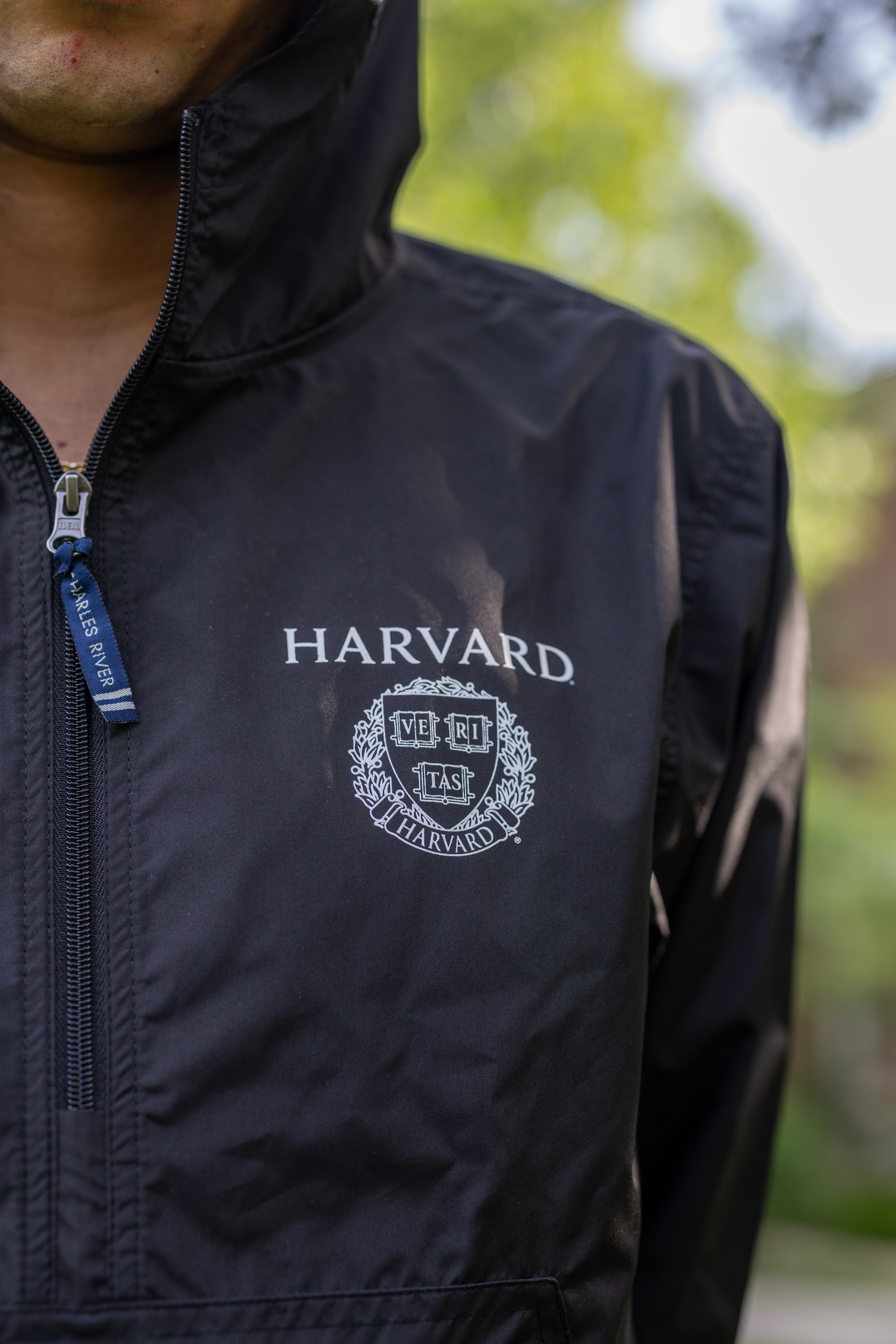 Harvard Pack-N-Go Pullover - The Harvard Shop