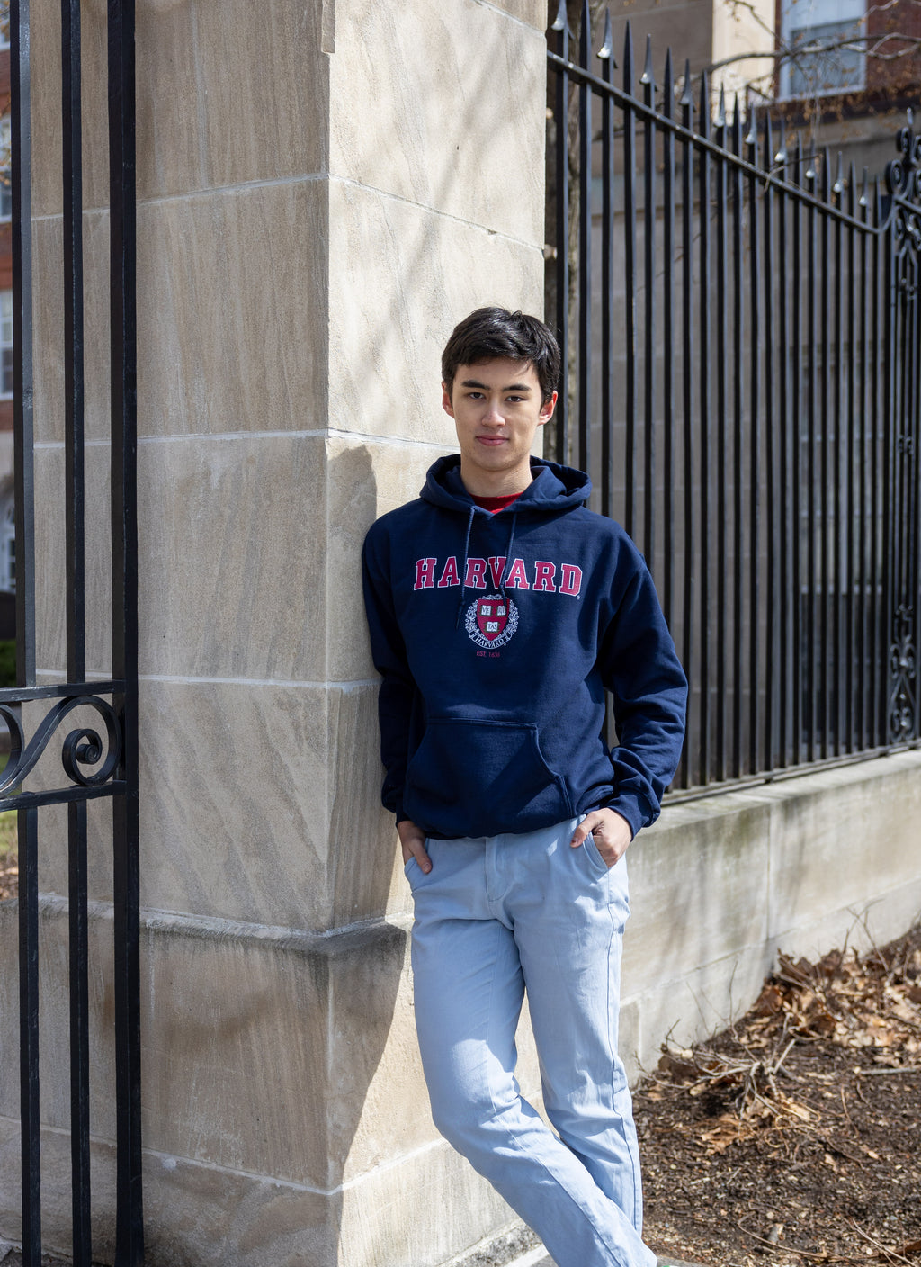 Harvard Hooded Crest Sweatshirt