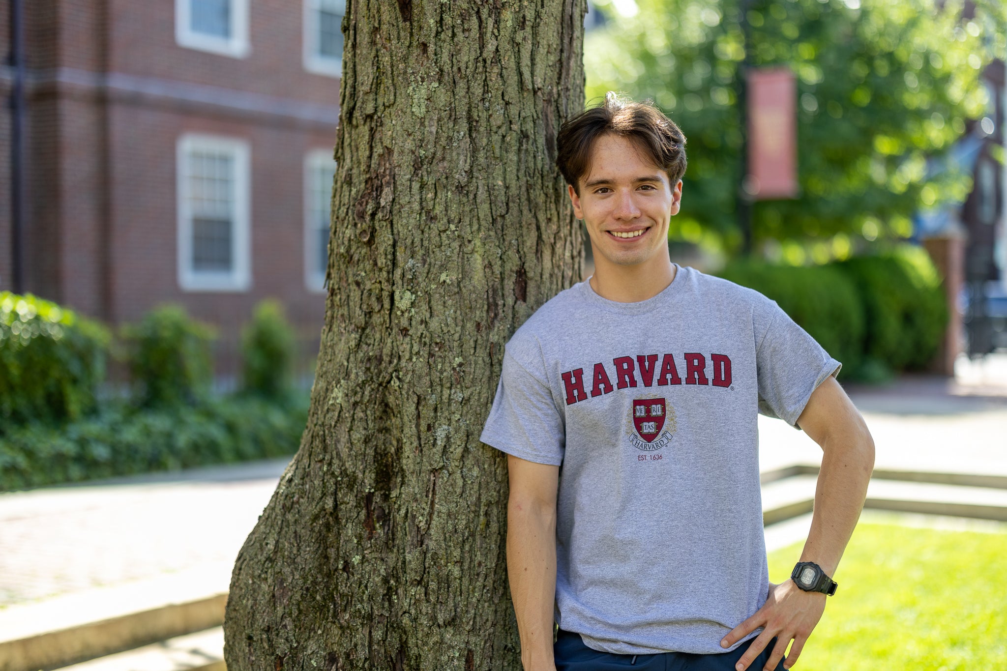 Harvard Graduate School of Education Engraved Keychain - The