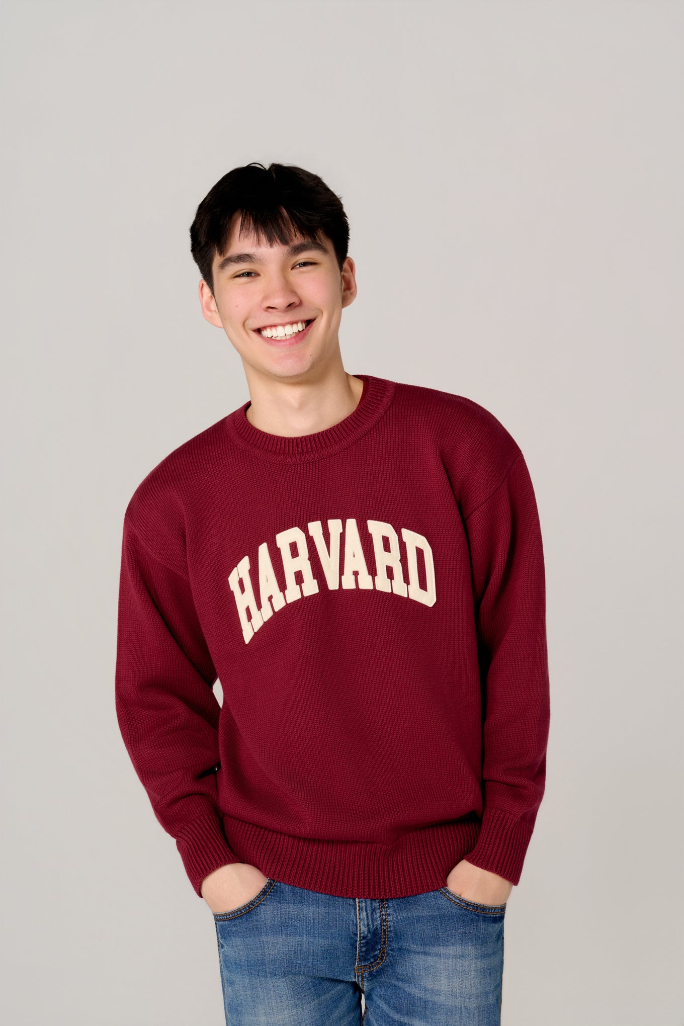 The Harvard Vintage Arc Sweater