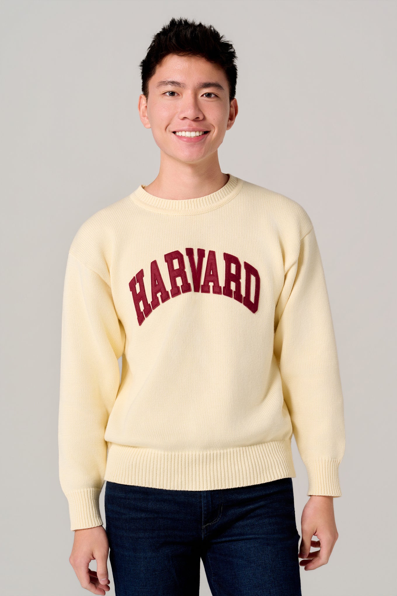 The Harvard Vintage Arc Sweater